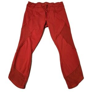 Athleta Aura Sonar Capri Leggings Scorch Chili Red Mesh Panels Pocket Medium